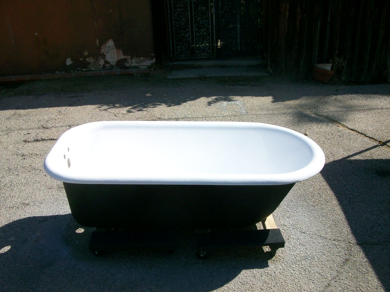 Clwa Foot tub (after-outside done in matte black)